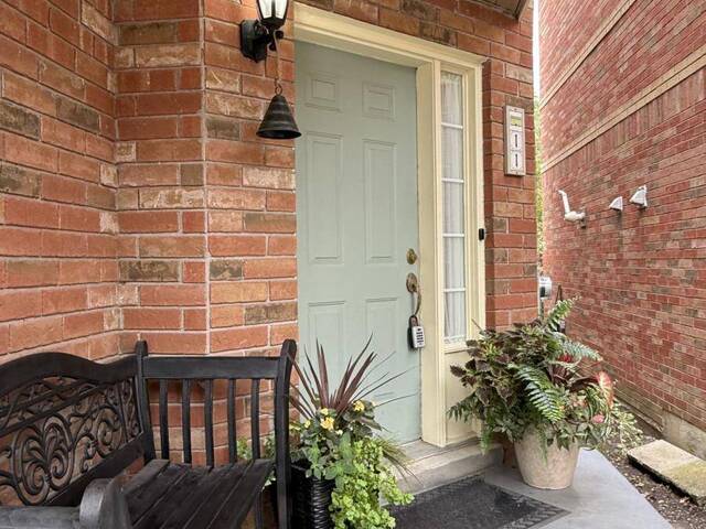 11 GUILDPARK PATHWAY Toronto Ontario, M1J 3P1 - 3 Bedrooms Condo For Sale