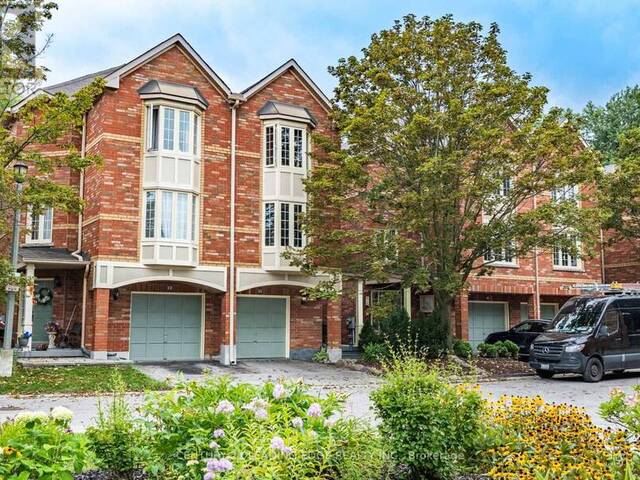 11 GUILDPARK PATHWAY Toronto Ontario, M1J 3P1 - 3 Bedrooms Condo For Sale
