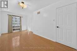 82 BURGESS CRESCENT | Newmarket Ontario | Slide Image Twenty-six