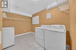 82 BURGESS CRESCENT | Newmarket Ontario | Slide Image Thirty-two