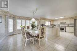 756 KINGSMERE AVENUE | Newmarket Ontario | Slide Image Fifteen