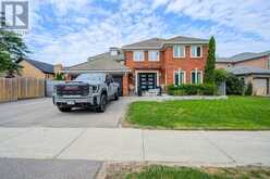 756 KINGSMERE AVENUE | Newmarket Ontario | Slide Image Two