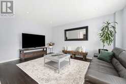 51 WHITWORTH TERRACE | Hamilton Ontario | Slide Image Fifteen