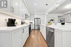 46 FISH DRIVE | Aurora Ontario | Slide Image Eight