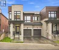 46 FISH DRIVE | Aurora Ontario | Slide Image One