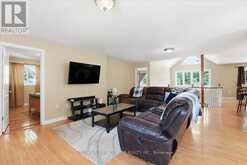 200 CUMMING DRIVE | Barrie Ontario | Slide Image Thirteen