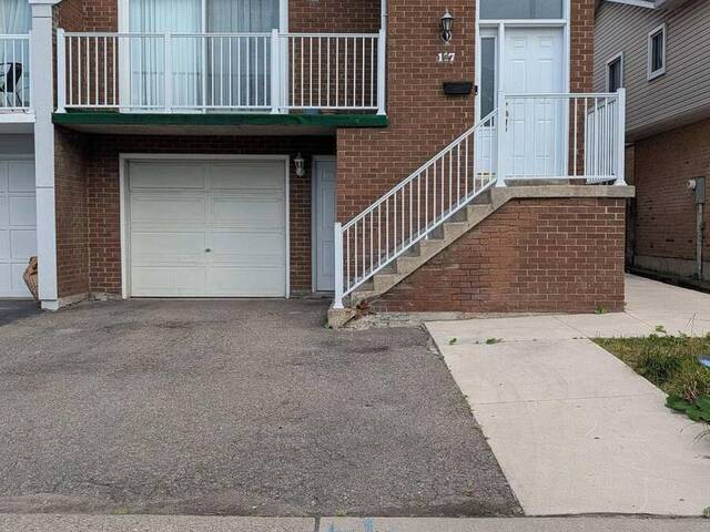 117 SIMMONS BOULEVARD Brampton Ontario, L6V 3X4 - 6 Bedrooms Home For Sale