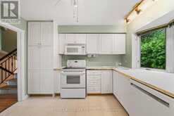 17 GREENYARDS DRIVE | Toronto Ontario | Slide Image Twelve