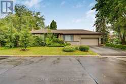 2 CASWELL DRIVE | Toronto Ontario | Slide Image Two