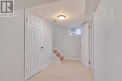 2 CASWELL DRIVE | Toronto Ontario | Slide Image Nineteen