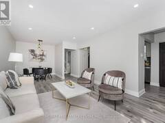 34 WINDERMERE COURT Brampton Ontario, L6X 2L6