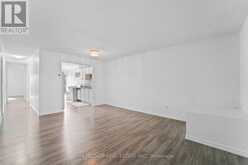 87 RUNDLE CRESCENT | Barrie Ontario | Slide Image Three