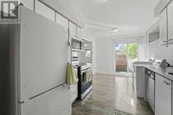87 RUNDLE CRESCENT | Barrie Ontario | Slide Image Eight