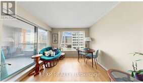 607 - 889 BAY STREET | Toronto Ontario | Slide Image Seven