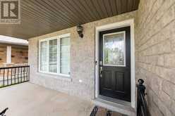 7 GRAHAM CRESCENT | Orangeville Ontario | Slide Image Ten