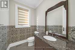 10 STANCROFT DRIVE | Richmond Hill Ontario | Slide Image Twelve