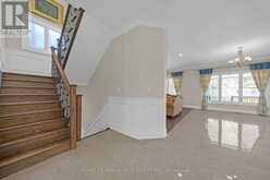 10 STANCROFT DRIVE | Richmond Hill Ontario | Slide Image Thirteen