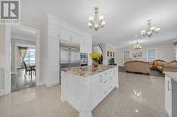 10 STANCROFT DRIVE | Richmond Hill Ontario | Slide Image Seventeen