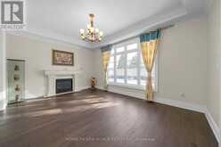 10 STANCROFT DRIVE | Richmond Hill Ontario | Slide Image Seven