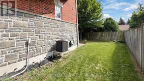21 - 2600 GLENGARRY ROAD | Mississauga Ontario | Slide Image Thirty-nine