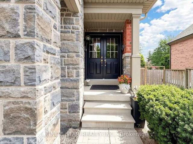 21 - 2600 GLENGARRY ROAD Mississauga Ontario, L5C 0A2 - 3 Bedrooms Condo For Sale