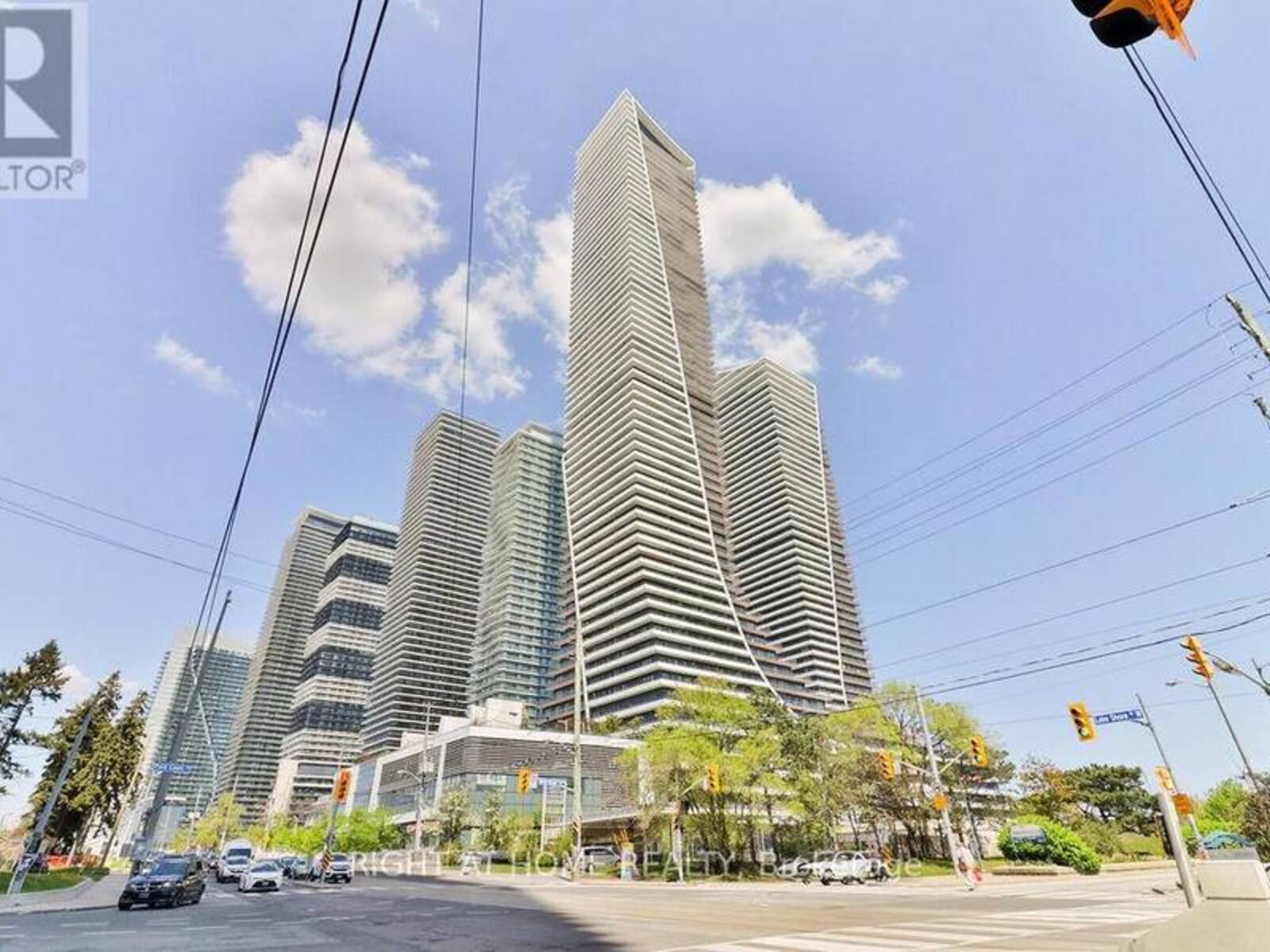 236 - 30 SHORE BREEZE DRIVE, Toronto, Ontario M8V 0J1