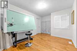 28 HERZBERG GARDENS | Toronto Ontario | Slide Image Seventeen