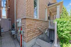 28 HERZBERG GARDENS | Toronto Ontario | Slide Image Thirty-seven