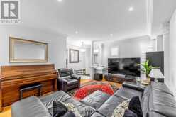 28 HERZBERG GARDENS | Toronto Ontario | Slide Image Five