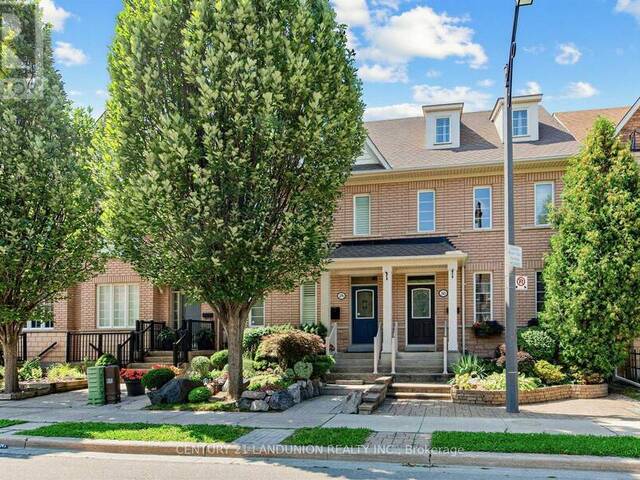 28 HERZBERG GARDENS Toronto Ontario, M3J 3P4 - 6 Bedrooms Home For Sale