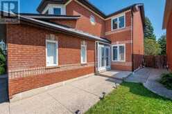 5806 MERSEY STREET | Mississauga Ontario | Slide Image Four