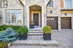 10 ANNSLEYWOOD COURT | Vaughan Ontario | Slide Image Six