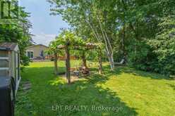 31 PATRICK DRIVE | Aurora Ontario | Slide Image Thirty-six
