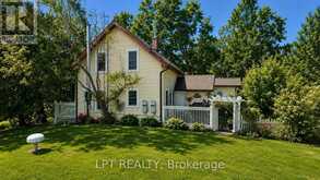3472 MONCK ROAD | Coboconk Ontario | Slide Image Three
