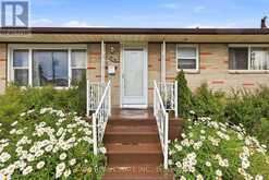 494 ANNAPOLIS AVENUE | Oshawa Ontario | Slide Image Four