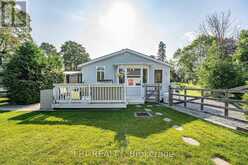 357 LAKE DRIVE N | Georgina Ontario | Slide Image Ten