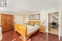 357 LAKE DRIVE N | Georgina Ontario | Slide Image Twenty-two