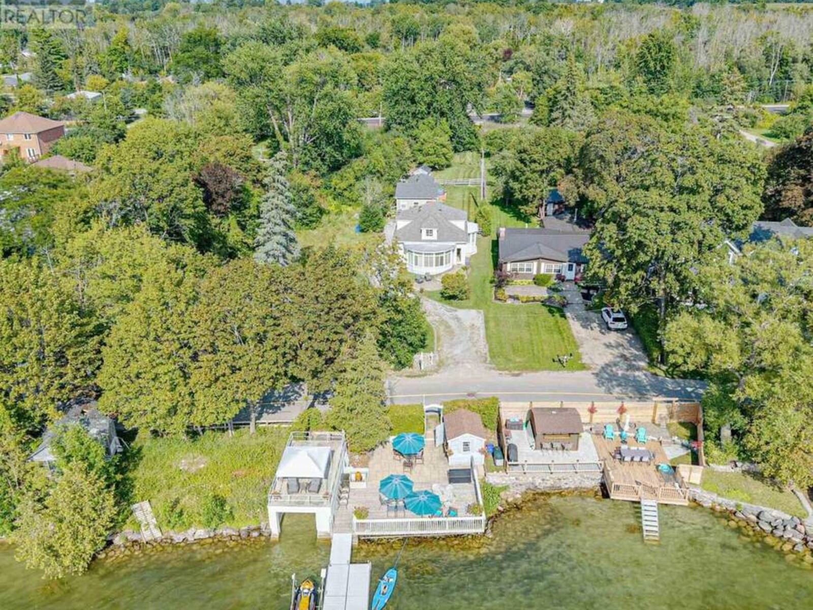 357 LAKE DRIVE N, Georgina, Ontario L4P 3C8