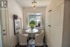 86 WILLOWBANK BOULEVARD | Toronto Ontario | Slide Image Eight