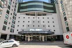 3512 - 99 HARBOUR SQUARE | Toronto Ontario | Slide Image Three