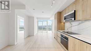 3113 - 127 BROADWAY AVENUE | Toronto Ontario | Slide Image Thirteen
