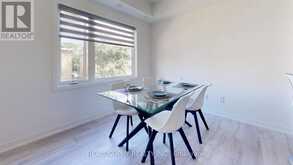 14 - 10 MARQUETTE AVENUE | Toronto Ontario | Slide Image Nineteen