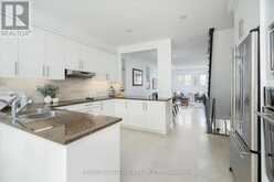 82 WOODBINE AVENUE | Toronto Ontario | Slide Image Eight