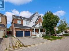 10 COYLE STREET Ajax Ontario, L1T 0A2