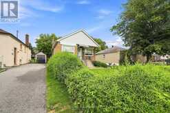 67 PITT AVENUE | Toronto Ontario | Slide Image Eight