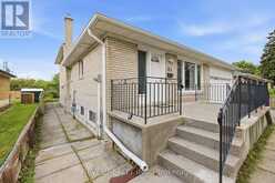 17 AMBERJACK BOULEVARD | Toronto Ontario | Slide Image Seventeen