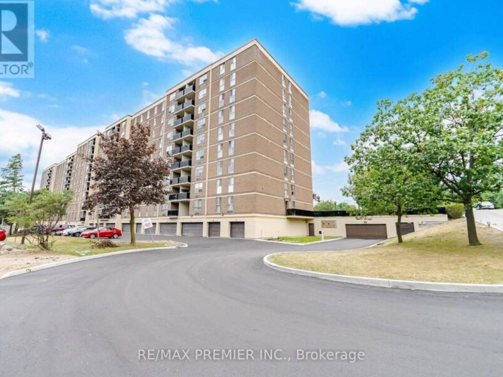 406 - 2825 ISLINGTON AVENUE, Toronto, Ontario M9L 2K1