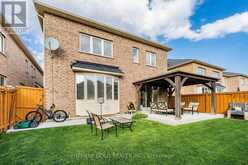 54 ORANGEBLOSSOM TRAIL | Brampton Ontario | Slide Image Thirty-five