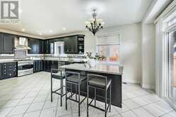 54 ORANGEBLOSSOM TRAIL | Brampton Ontario | Slide Image Nine