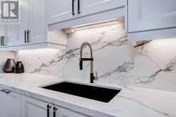 417 - 20 HARDING BOULEVARD W | Richmond Hill Ontario | Slide Image Twelve